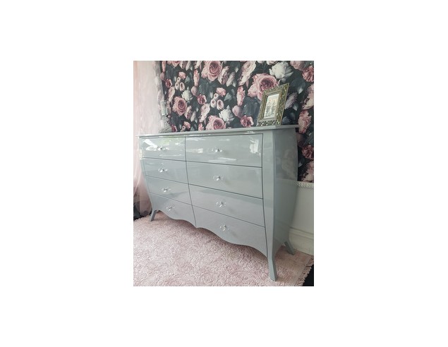 Komoda Glamour 8 szuflad szara połysk