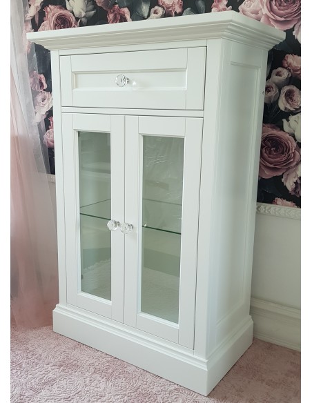 Komoda biała z KORONĄ