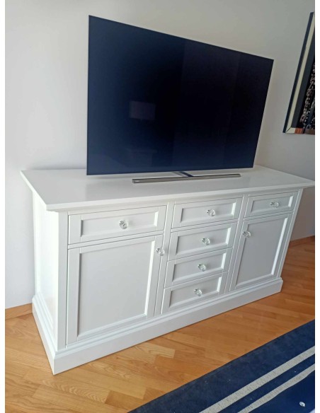 Komoda 6 szuflad oraz dwoje drzwiczek biała z KORONĄ