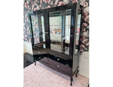 Witryna ludwik czarna połysk z lustrem