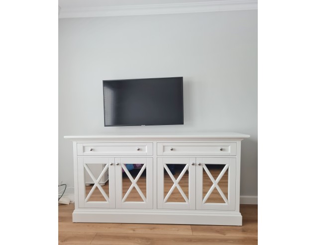 Komoda biała 2 szuflad oraz czworo drzwiczek z...