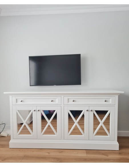 Komoda biała 2 szuflad oraz czworo drzwiczek z lustrami z KORONĄ