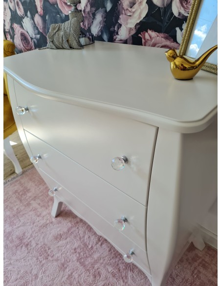 Komoda Glamour w kolorze jasnego ecru z 3 szufladami